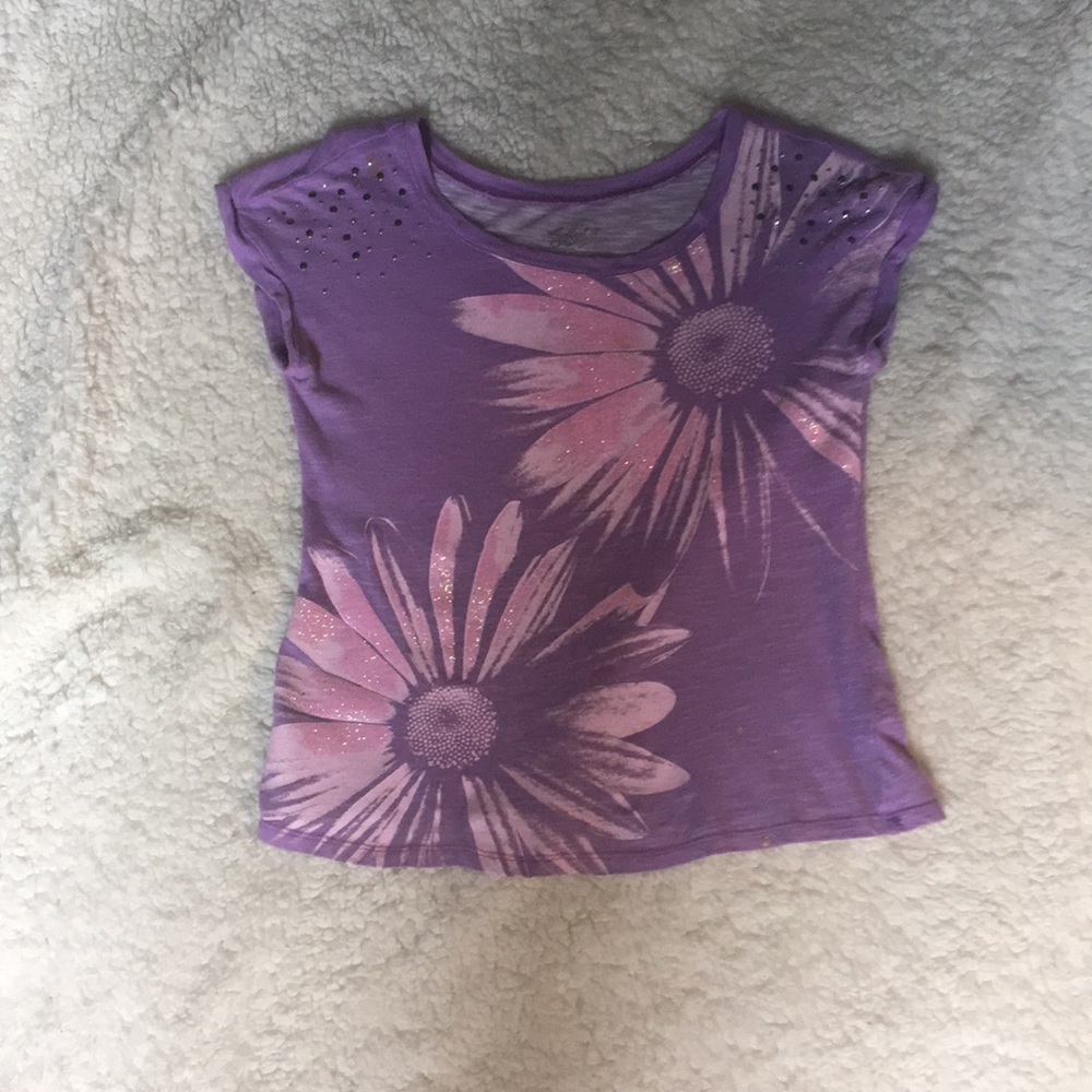 Tee shirt